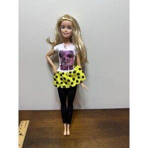 2015 Barbie and Her Sisters in a Puppy Chase Doll only C201B